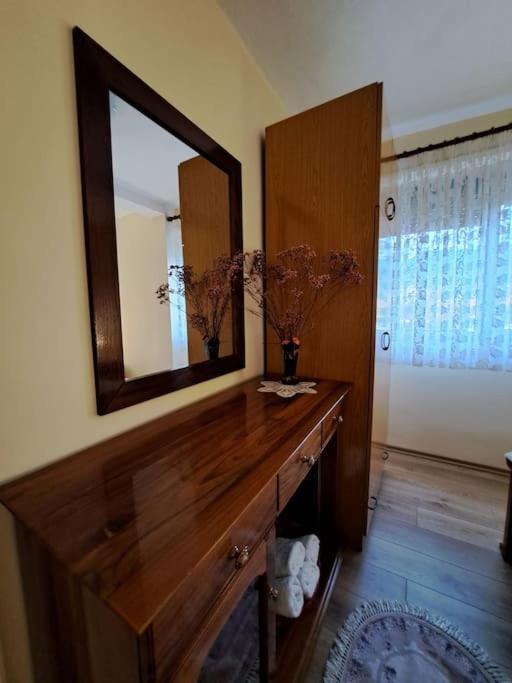 Quiet, Cozy, Luminous Apartment Tirana Bagian luar foto